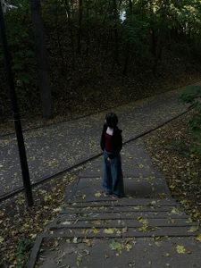 MarryMiler in forest Foto 2