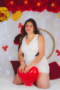 Victoria_Guzman Public slika 2