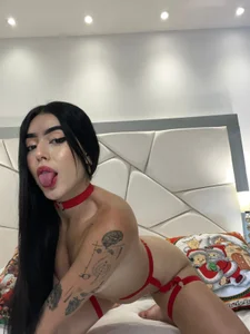 zoee_jackson kisses for everyone Immagine 