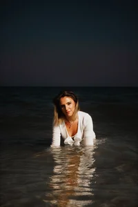BlondieAimee 🌴 Beach Babe Vibes Pic 5
