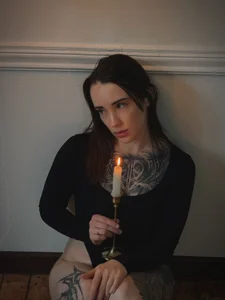 EvaCantonの🕯️の 3枚の写真