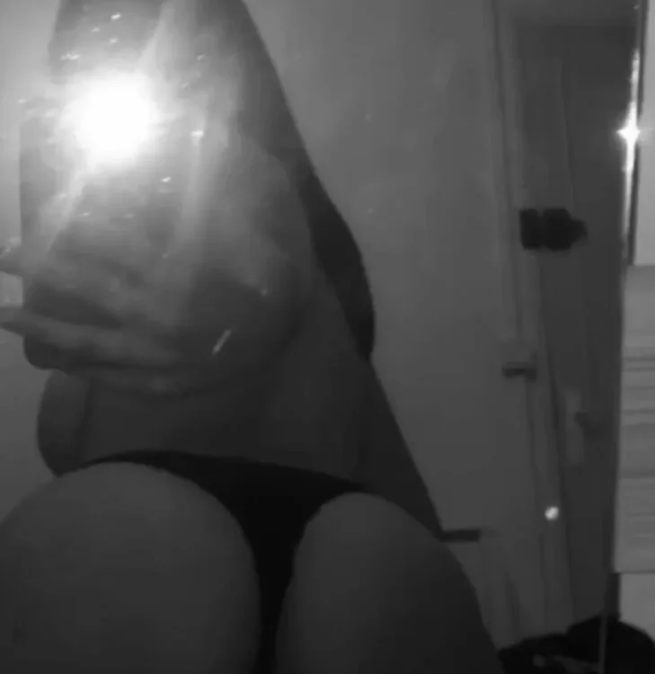 assiaakhl Offline XXX-chat