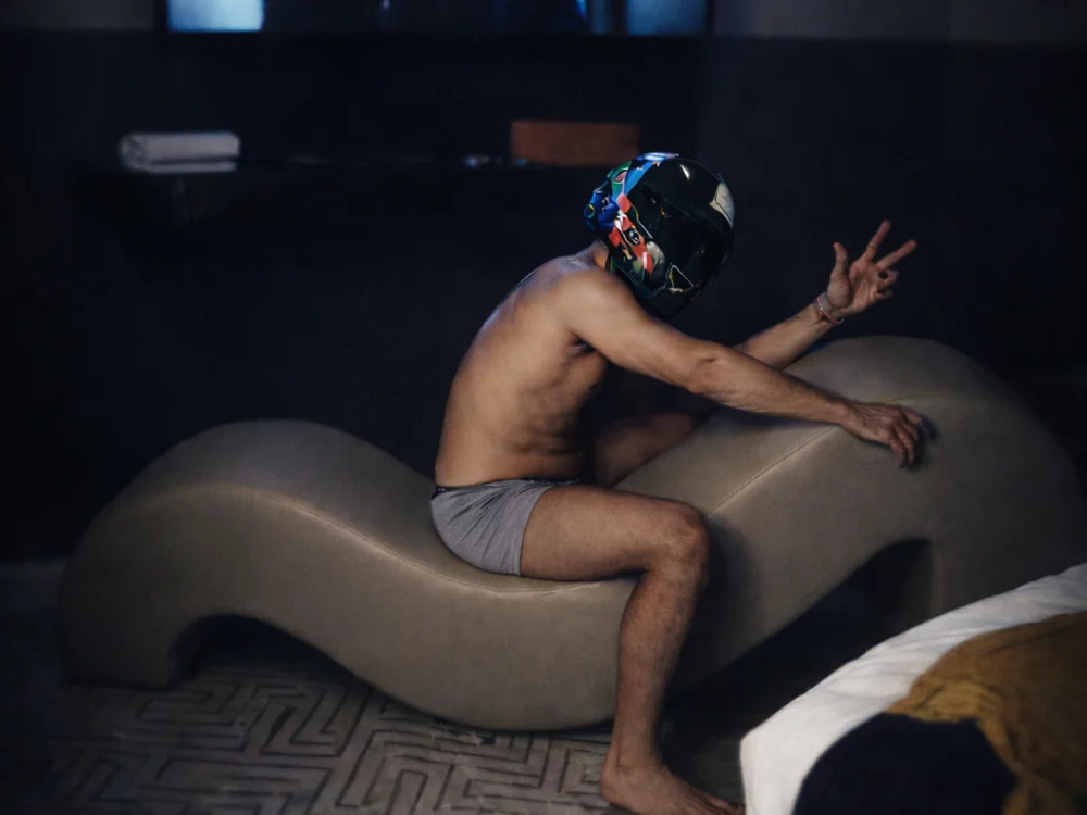 poncedl's Offline Chat Room