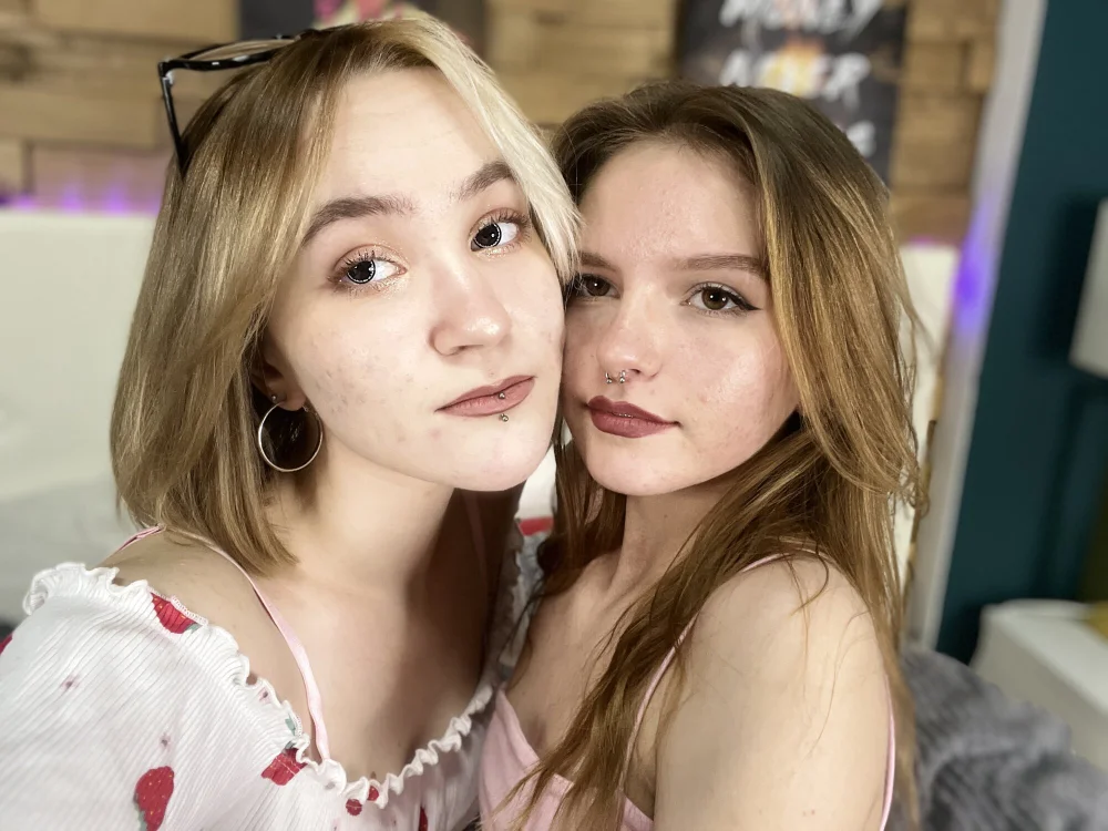 Mila_Mia offline chatrum