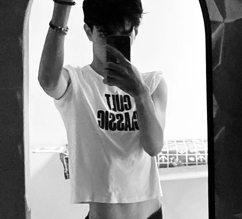 Noahtwink18: офлайн-секс-чат