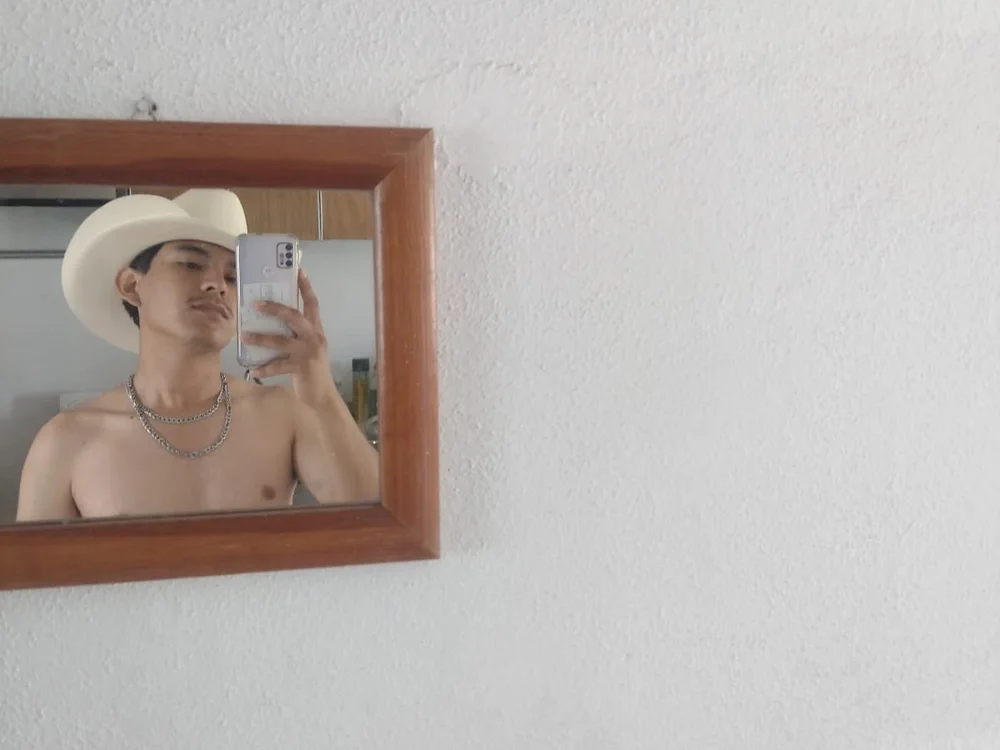 ChamacoCachondo offline chatrum
