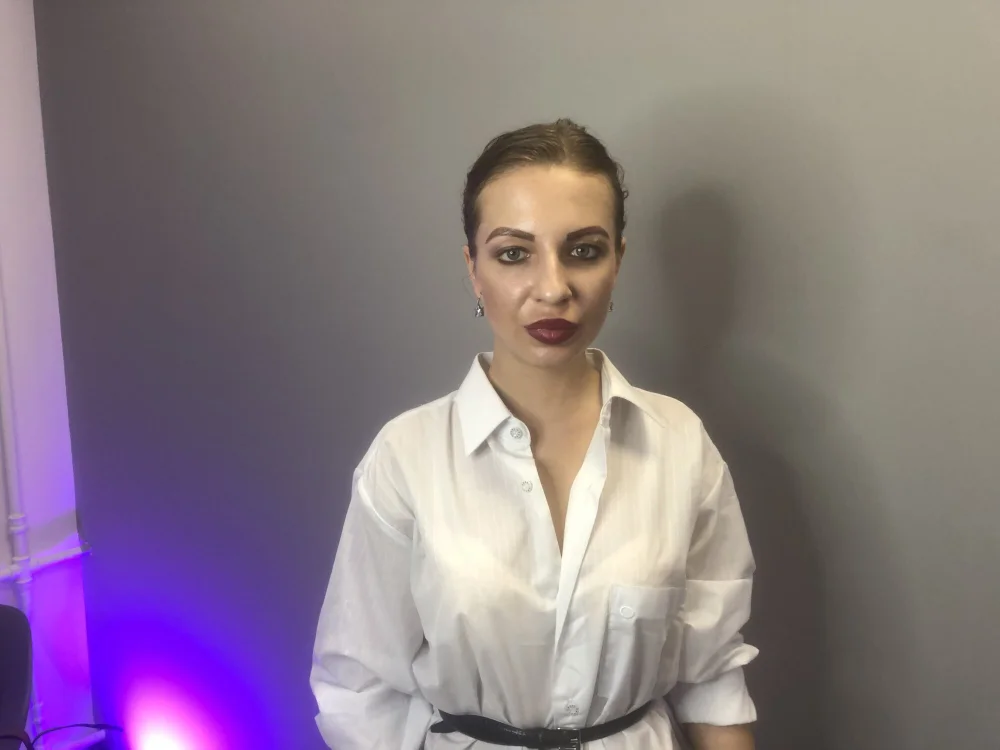AdeleGrant's Offline Chat Room