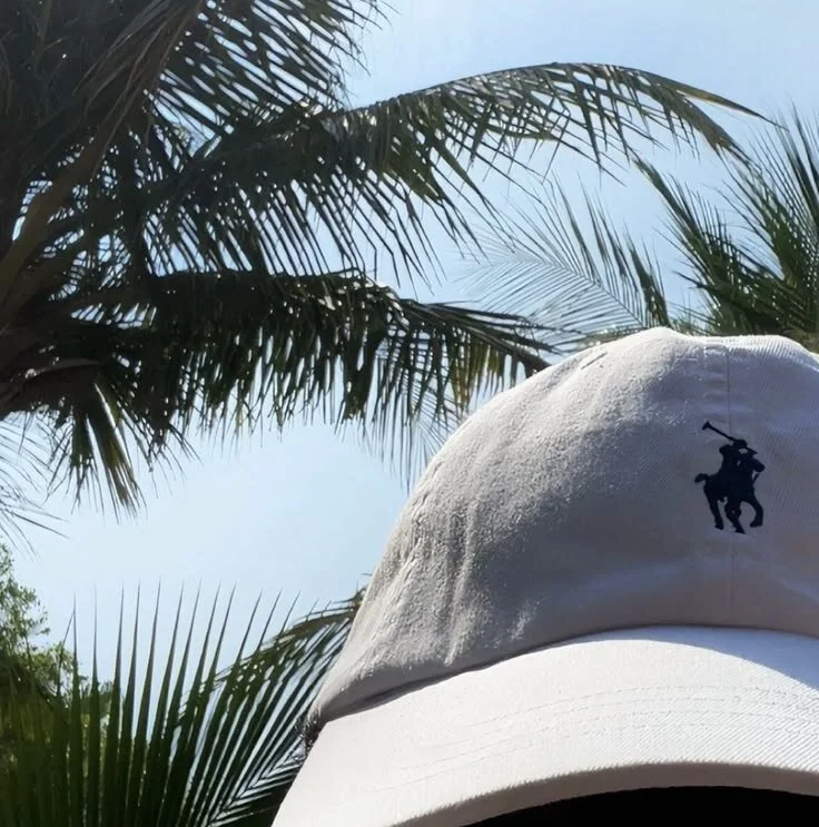 ihossy cover photo