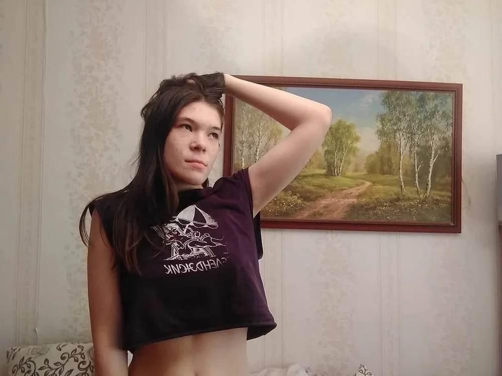 ClaraCook's Offline Chat Room