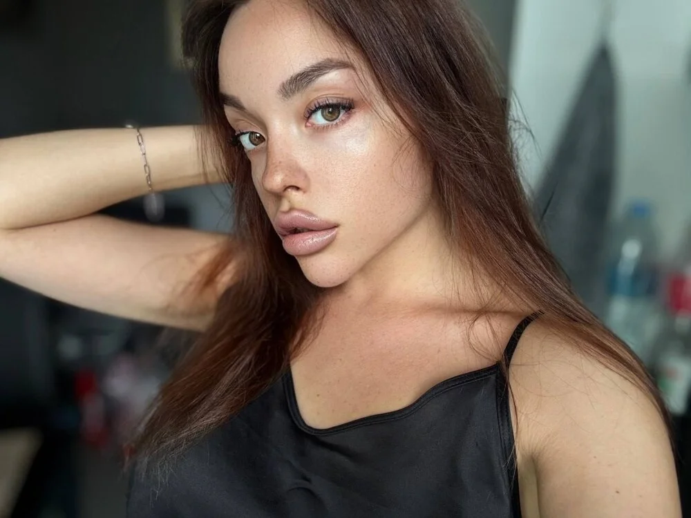 stellaa_quenn's Offline XXX Chat