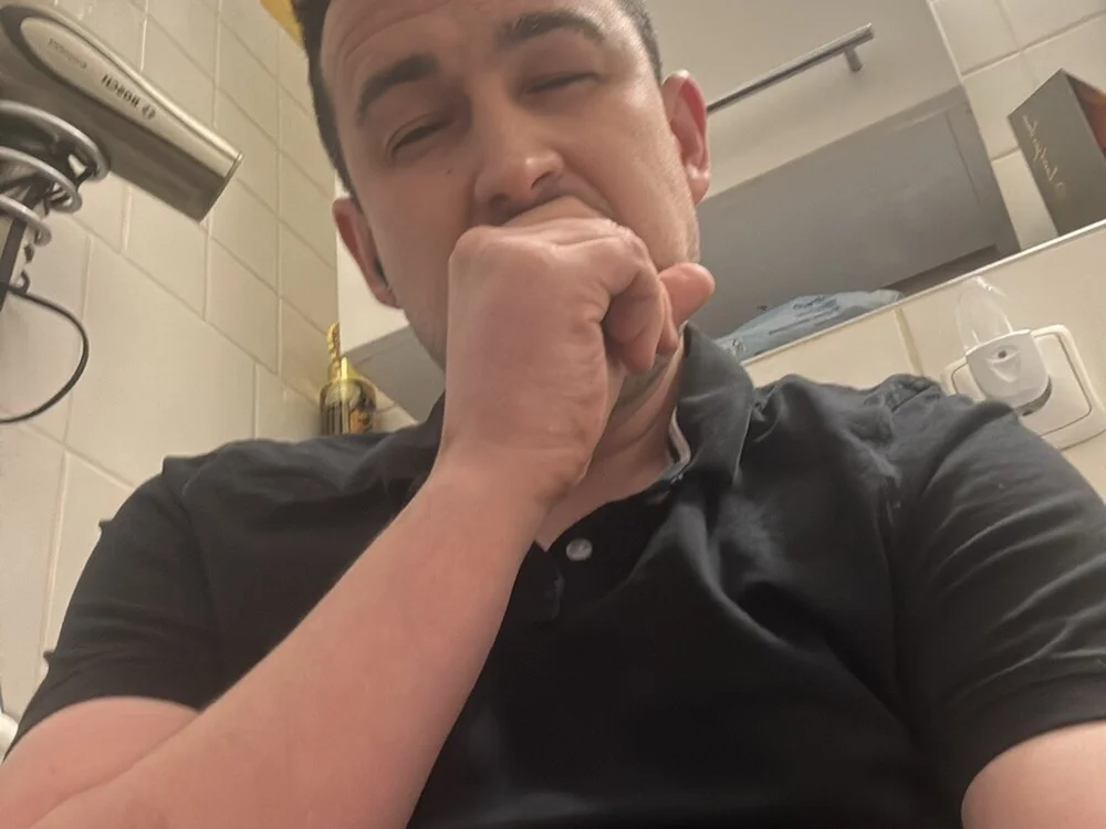 Tarasecek101's Offline XXX Chat