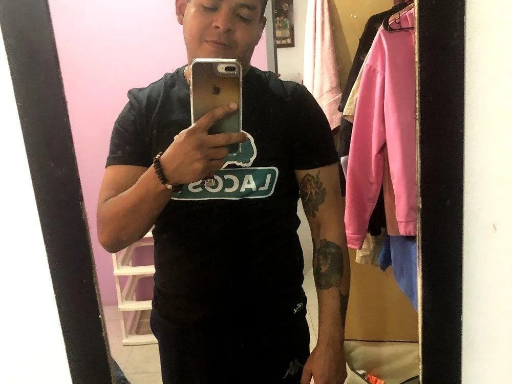 BronzedMask1: офлайн-секс-чат