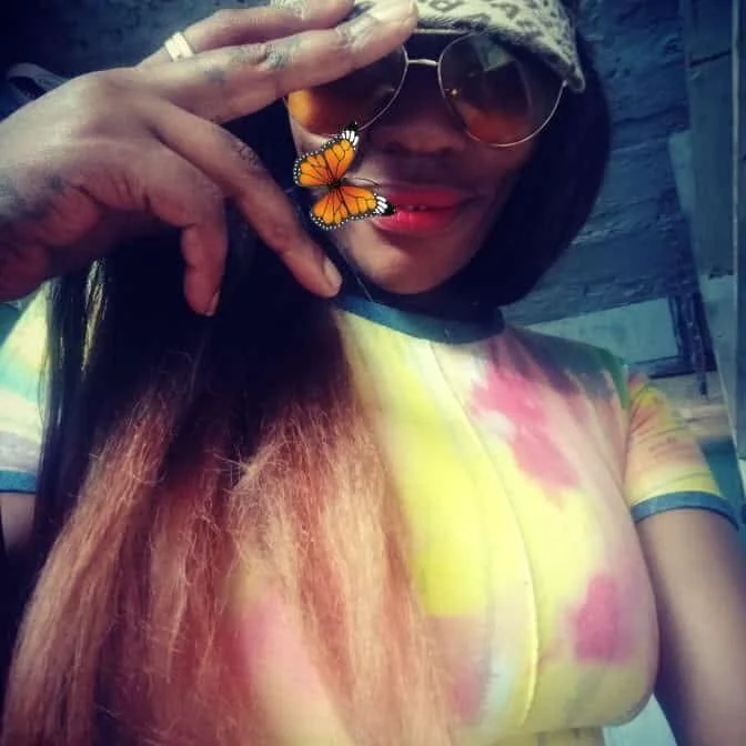 sweetcandyx24: офлайн-секс-чат