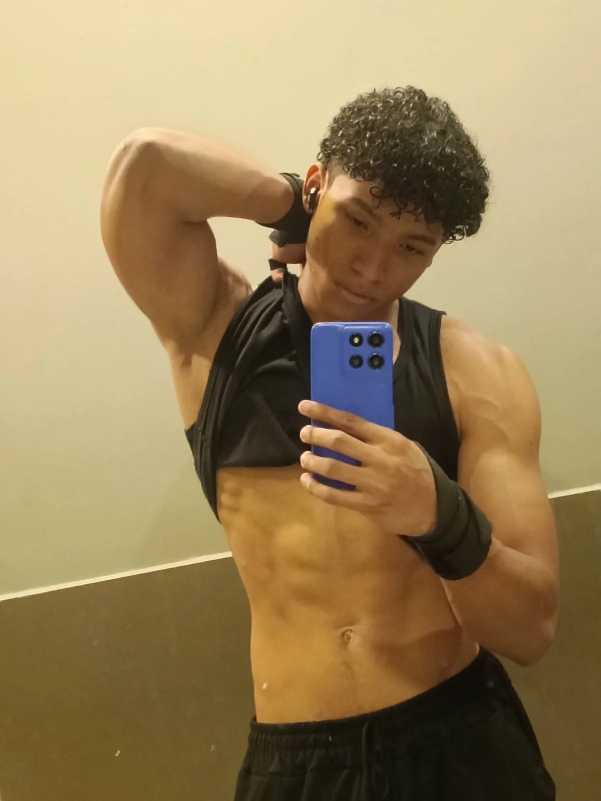 michael_cum23 cover photo