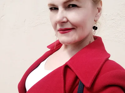 sabrinamacmarren profile