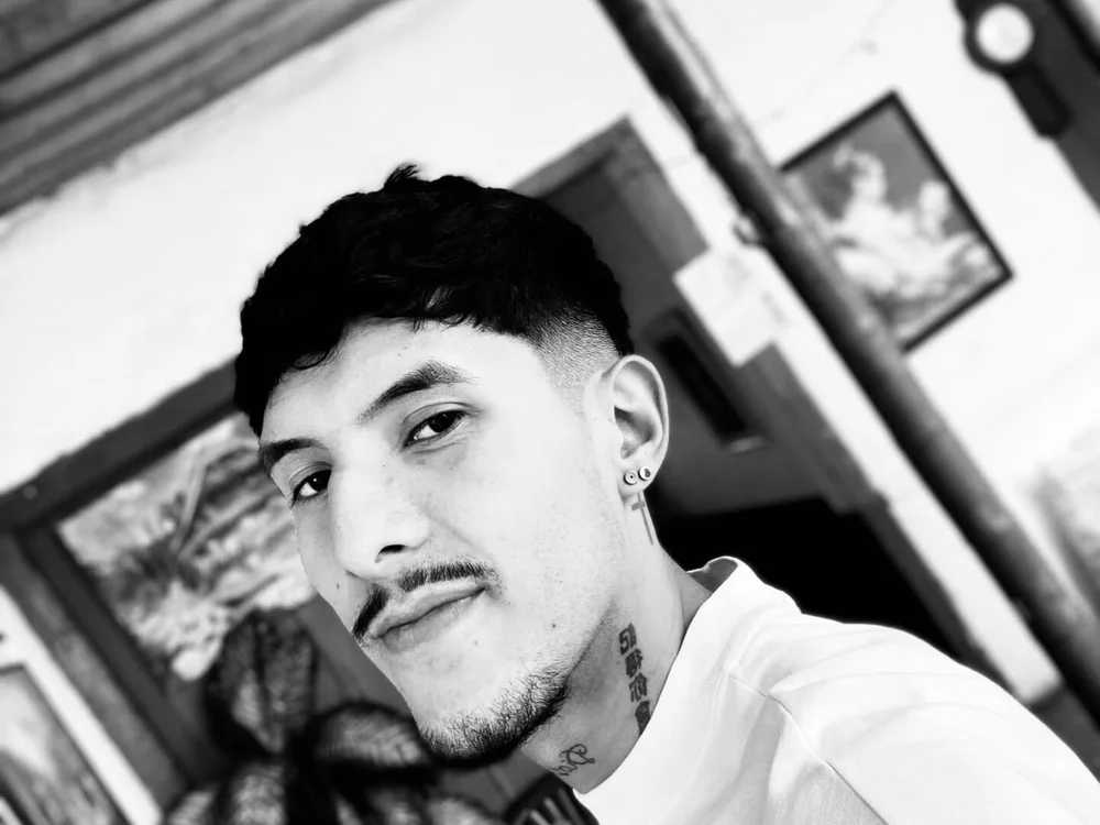 TEBAN427n Offline XXX chat