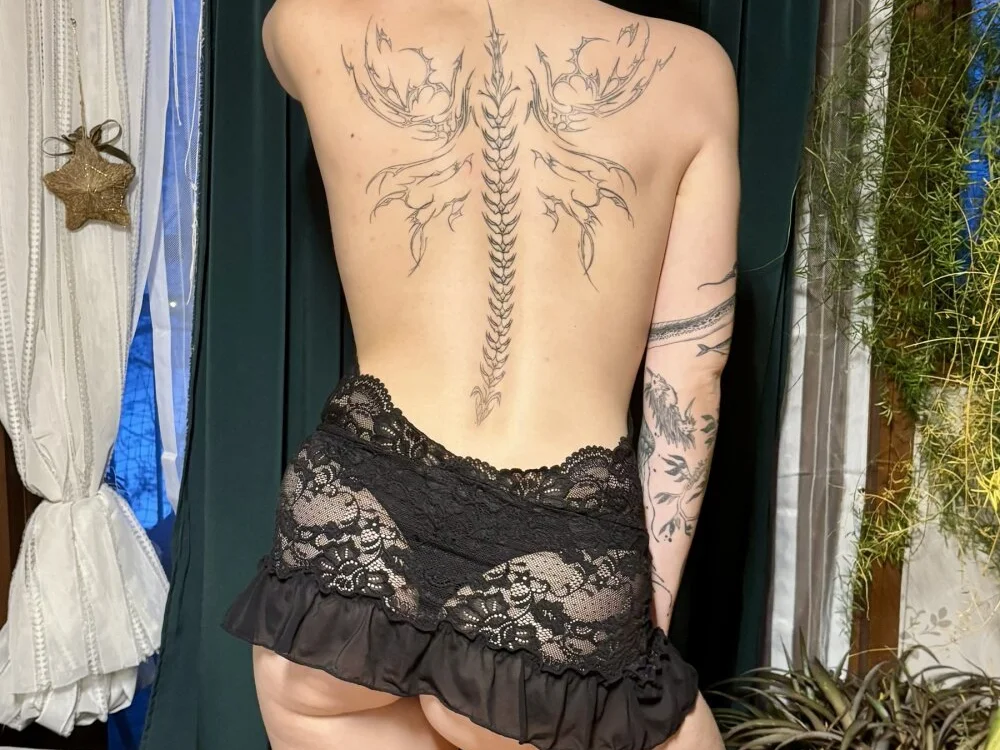 stacy__x3's Offline Chat Room