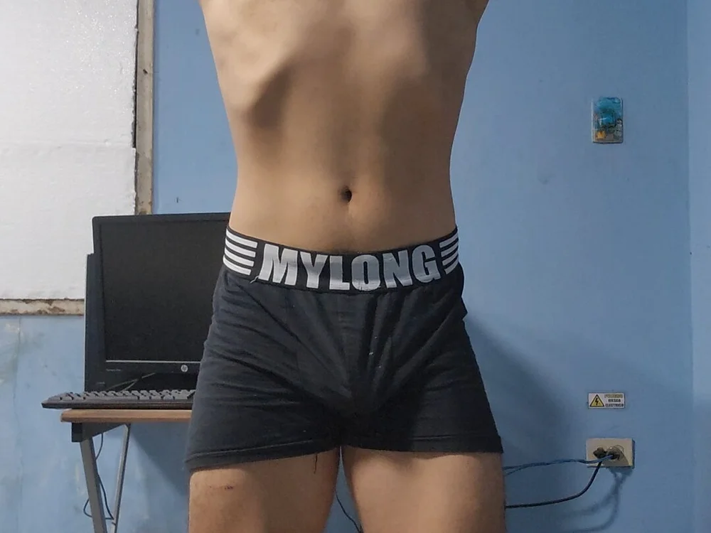 JosueM699 offline chatrum