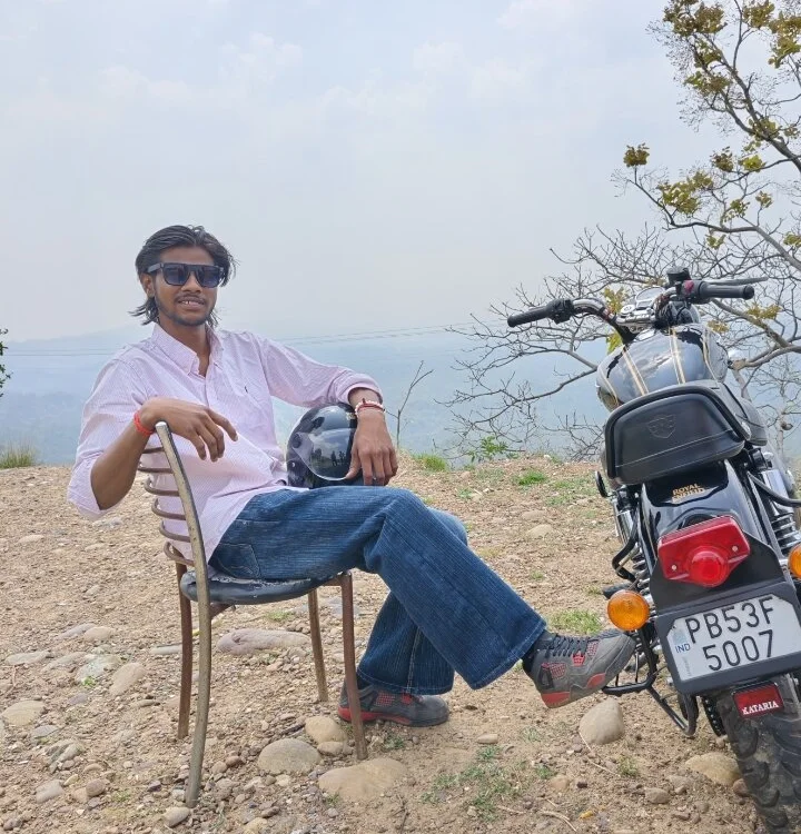 akash36786 offline chatrum
