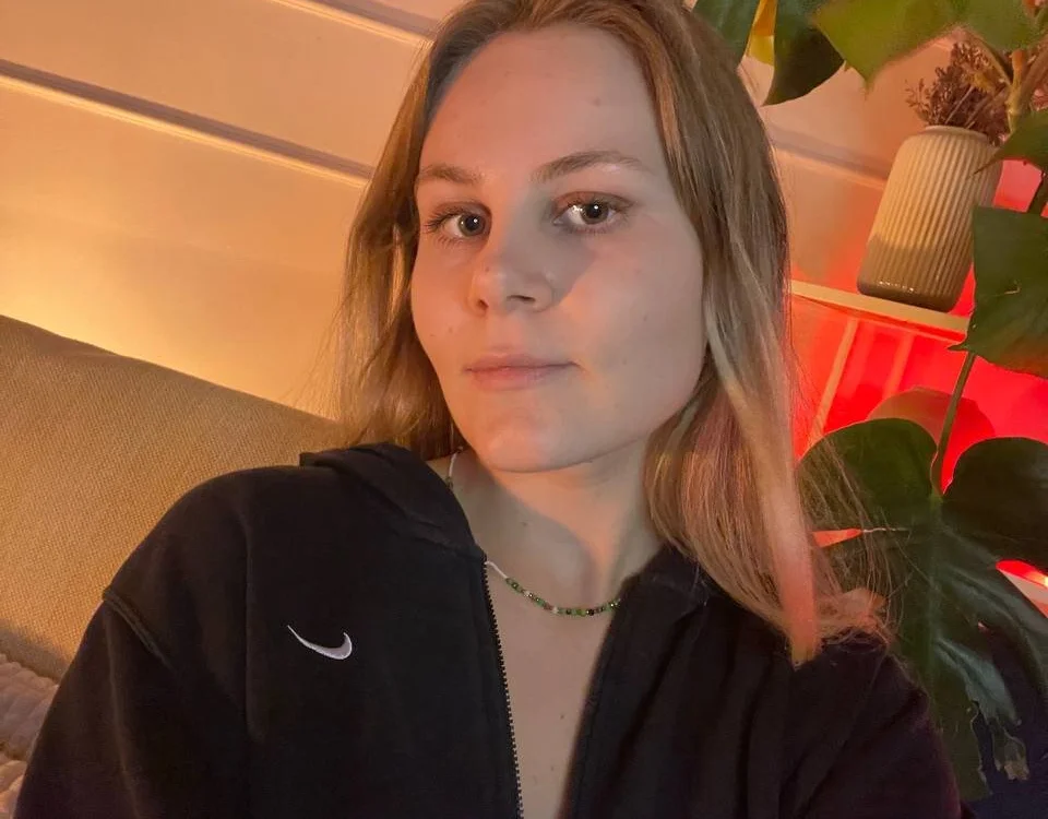 Offline chatovací místnost sweeeeetangell