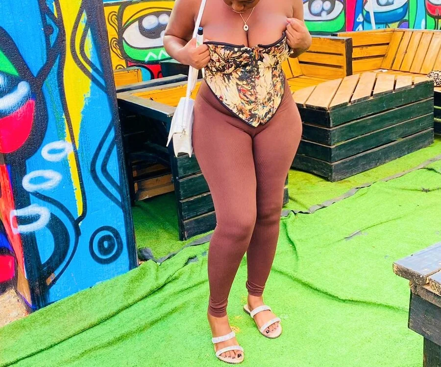 IrresistibleKay's Offline XXX Chat