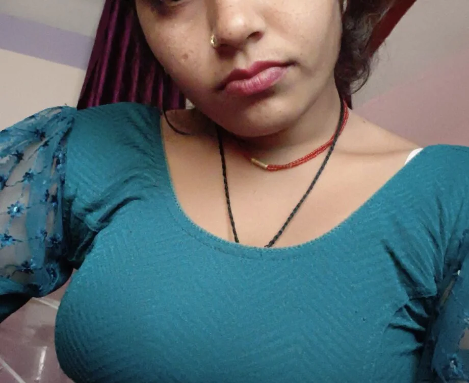 Soniya_jan Chat XXX offline