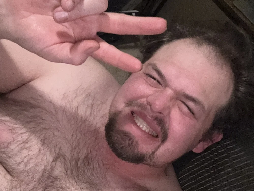 haylow5's Offline Chat Room