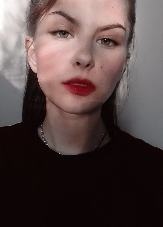 Mia_Elis offline chatrum
