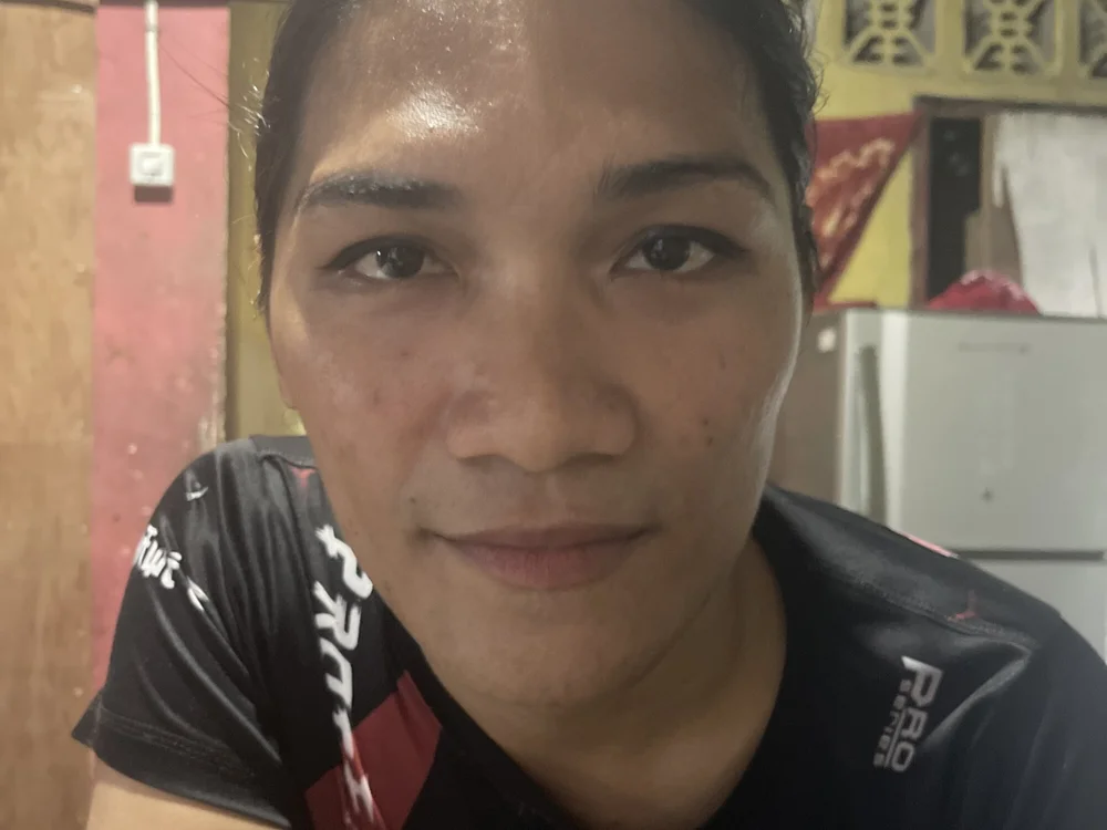 hot_gold69's Offline XXX Chat