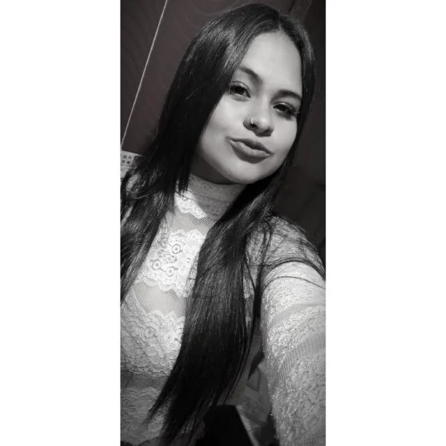 daniela_taylor_ offline chatrum