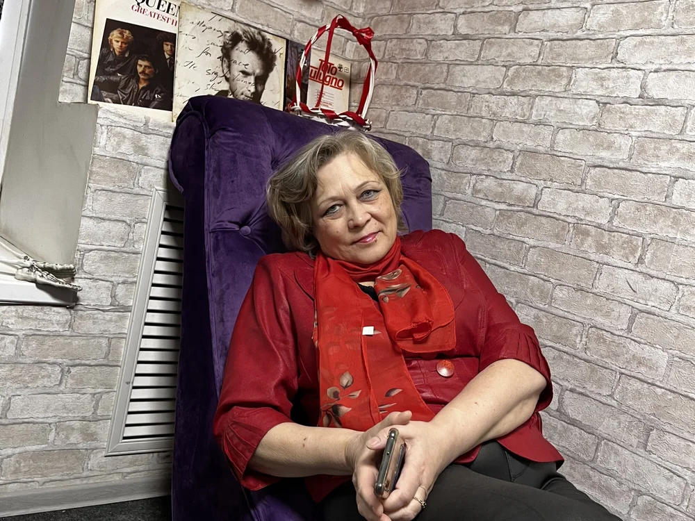 Tessa_Tidaln Offline XXX chat