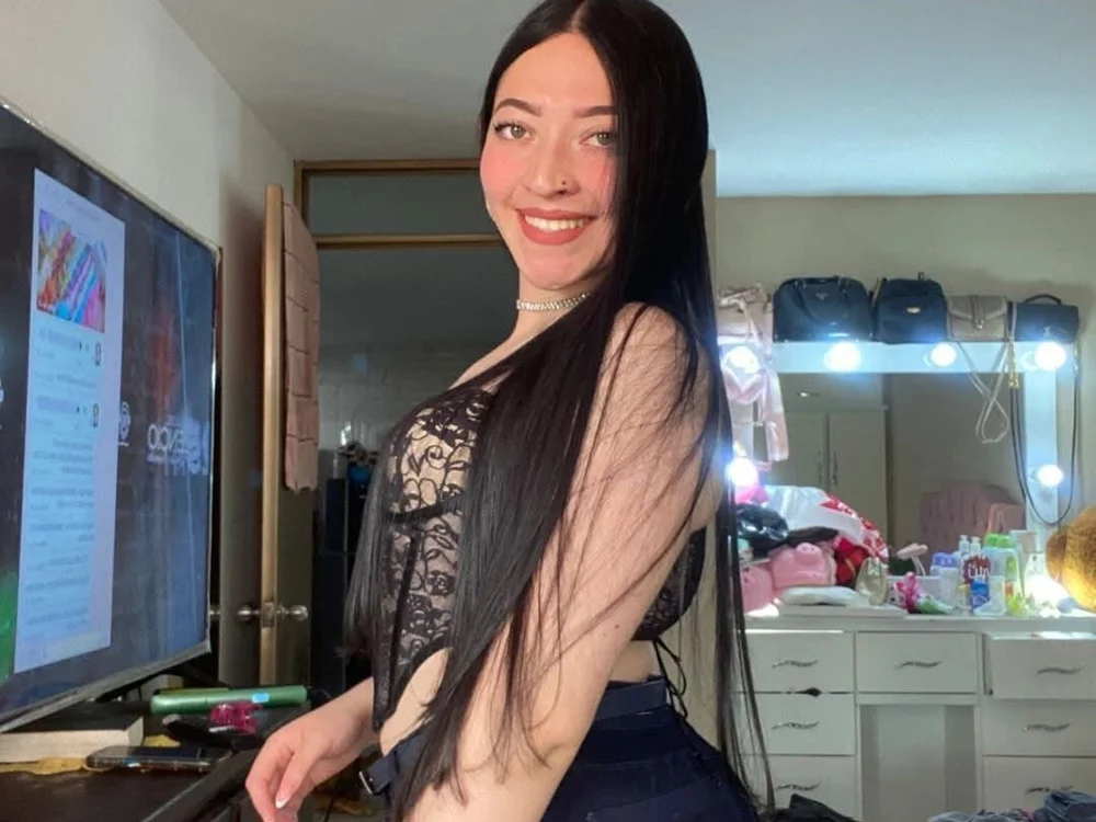 Julietta_rouss cam model