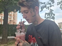 AntonMedianik1997 offline cam
