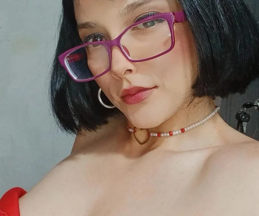 Lachiiky: офлайн-секс-чат