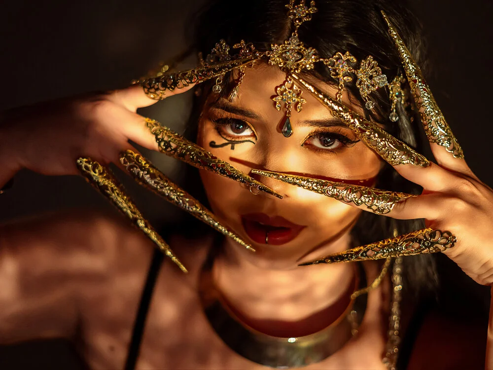 دردشة sophieee_art الجنسية دون اتصال