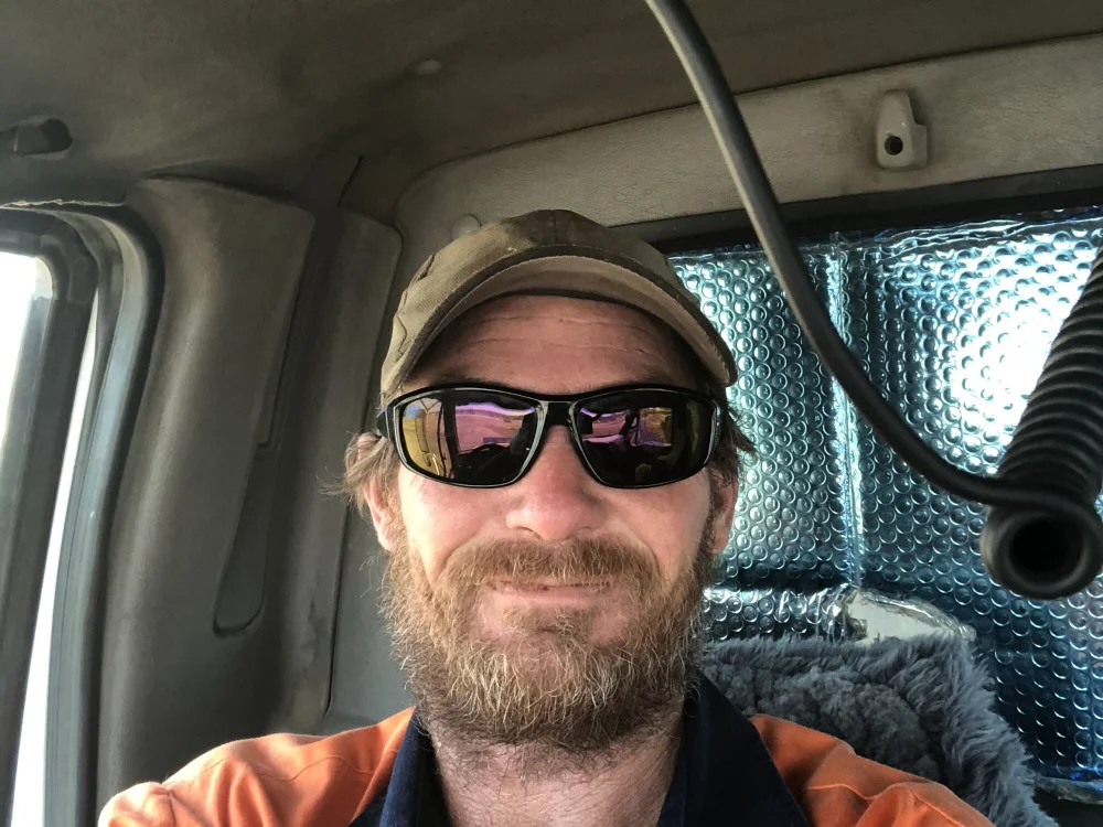 Jimmy77c Obrolan XXX Offline