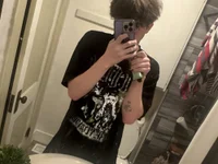 coltonNariaballbusting's Offline Chat Room