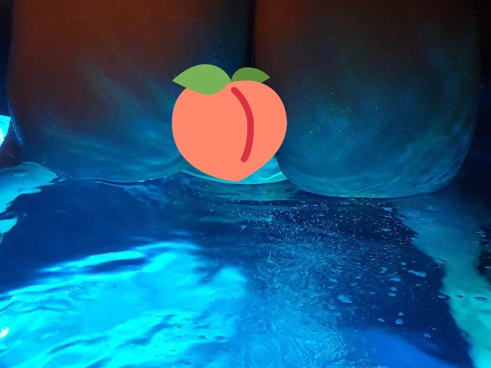 sedesirex's Offline XXX Chat