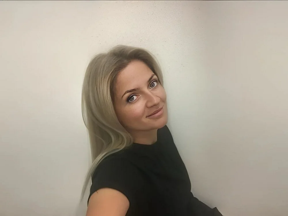 AlisonXCristaln Offline XXX chat