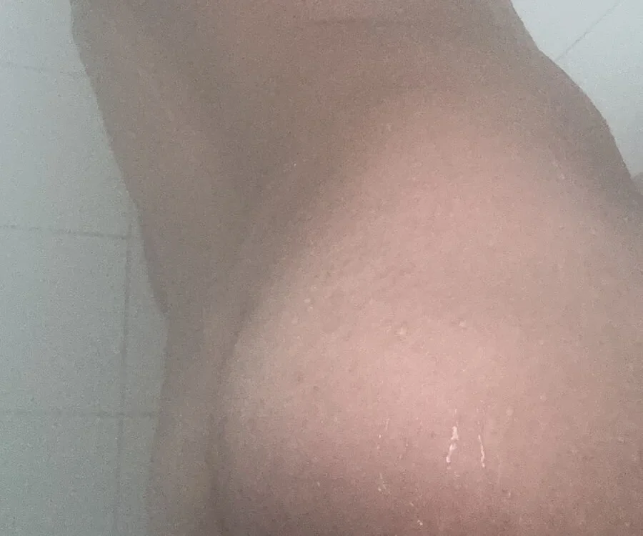 Lindo22cm@xh's Offline XXX Chat