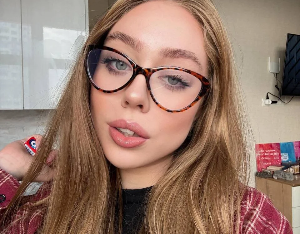 ห้องแชทออฟไลน์ของ DianeWhitly