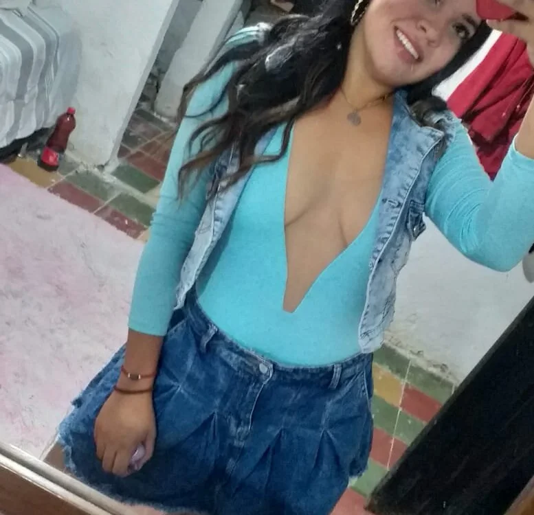 Lily_Seduction_ offline chatrum