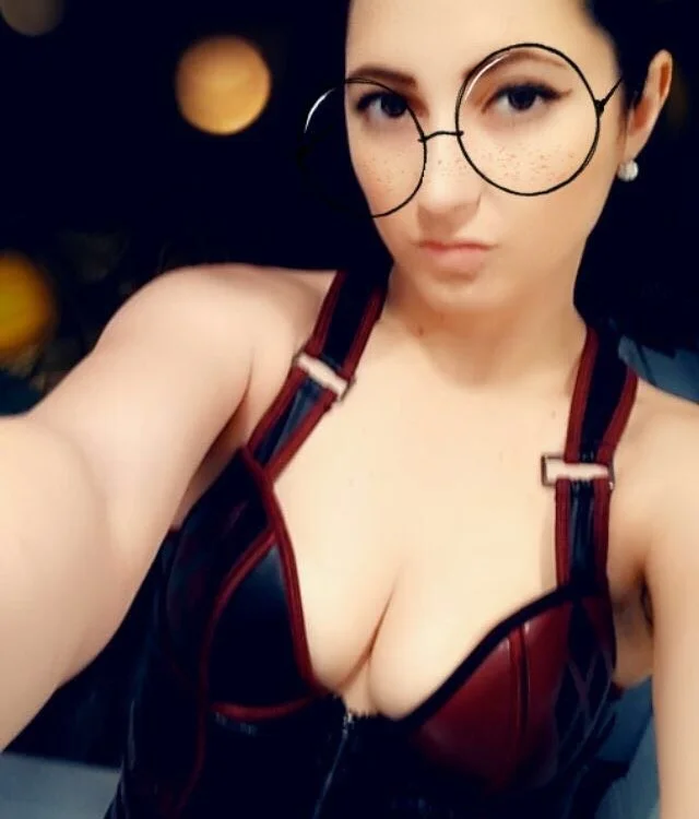 Wetnreckless' Offline XXX Chat