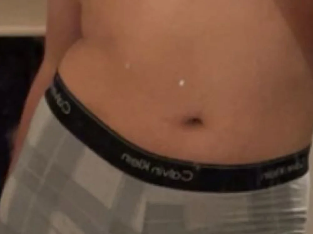 Queenryty: συνομιλία ΧΧΧ εκτός σύνδεσης