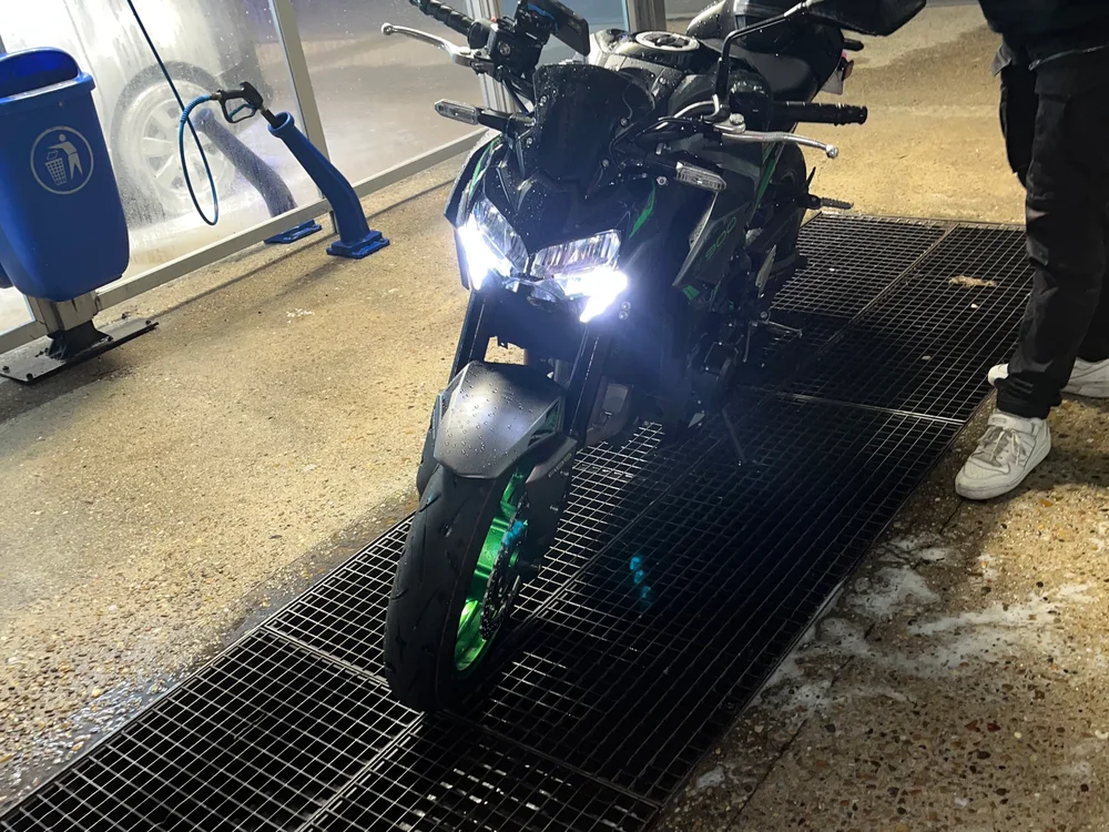 دردشة NaughtyGentX الجنسية دون اتصال