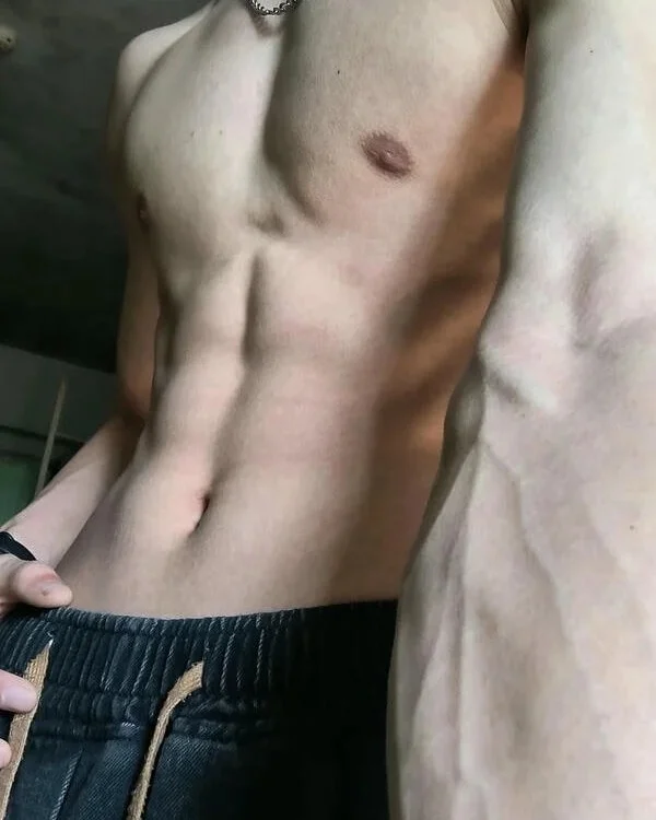 hoangbabyy offline XXX-chatje