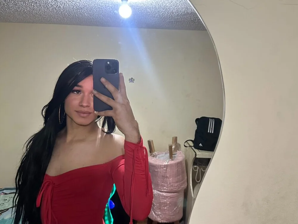 Candy_Walker_'s Offline XXX Chat