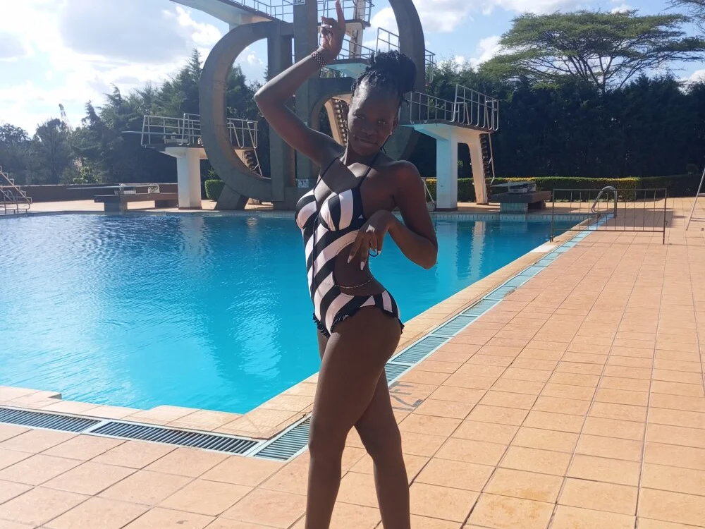 Moniklavy Obrolan XXX Offline