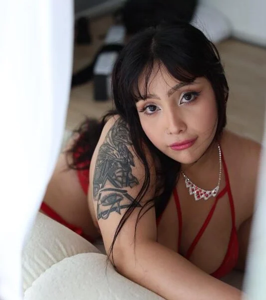 jacksyangeel2 Adlı Modelin Canlı XXX Sohbeti