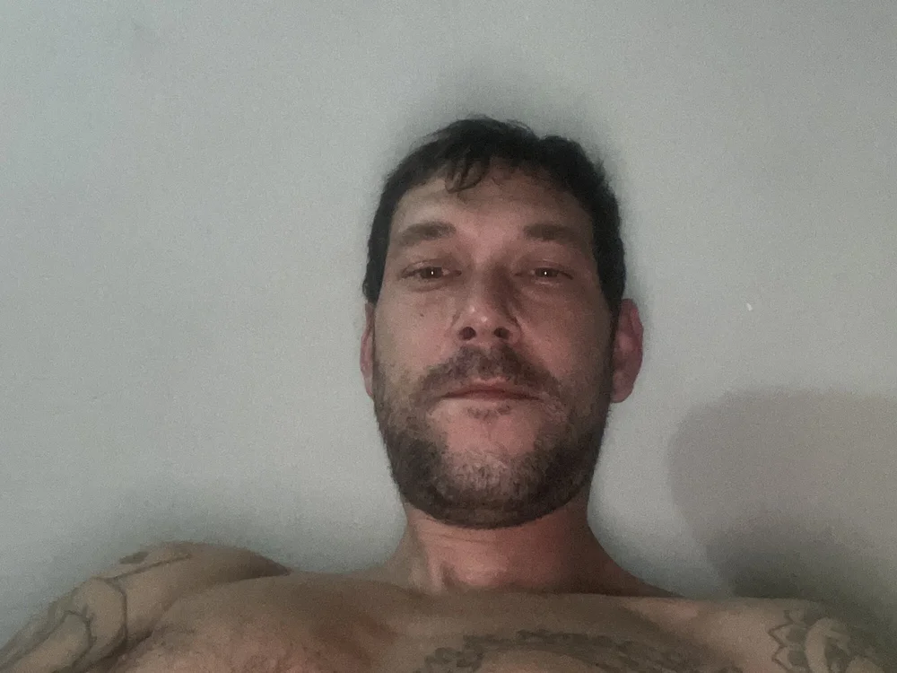 Pollaelectrica777's Offline XXX Chat